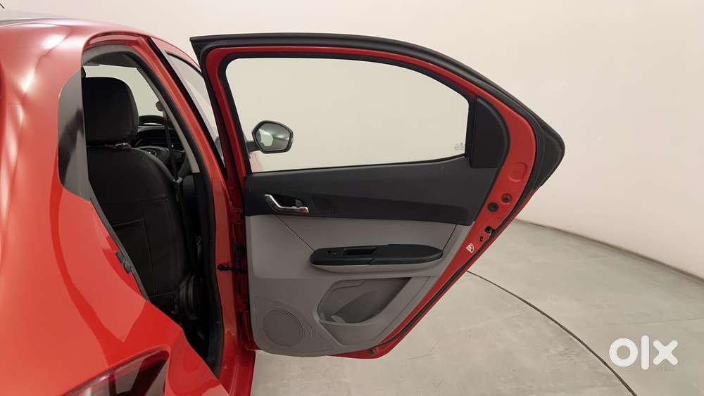 Tata Tiago Xza Plus Dual Tone, 2021, Petrol