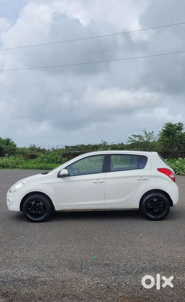  Hyundai I20 Asta 1.4 Crdi Diesel – 2012 
 Second Owner
 1,15,00