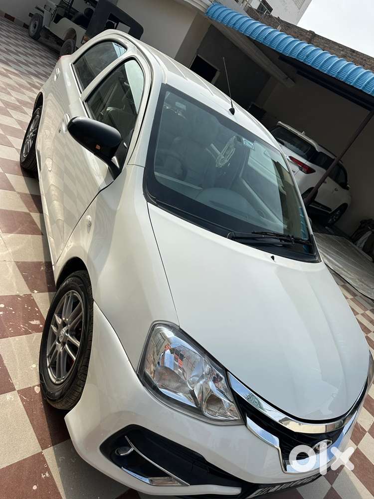 Toyota Etios Liva 2015 Year