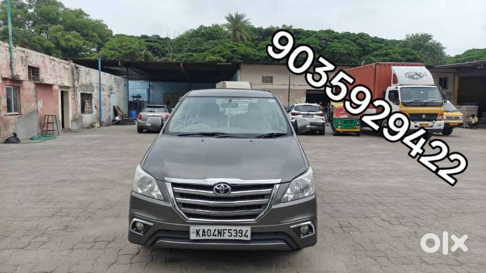Toyota Innova 2.5 Vx 8 Str Bs-iii, 2015, Diesel