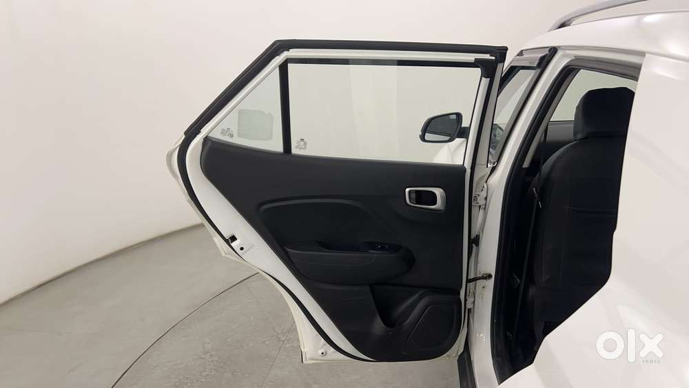 Hyundai Venue 1.0 Sx Turbo Imt, 2021, Petrol