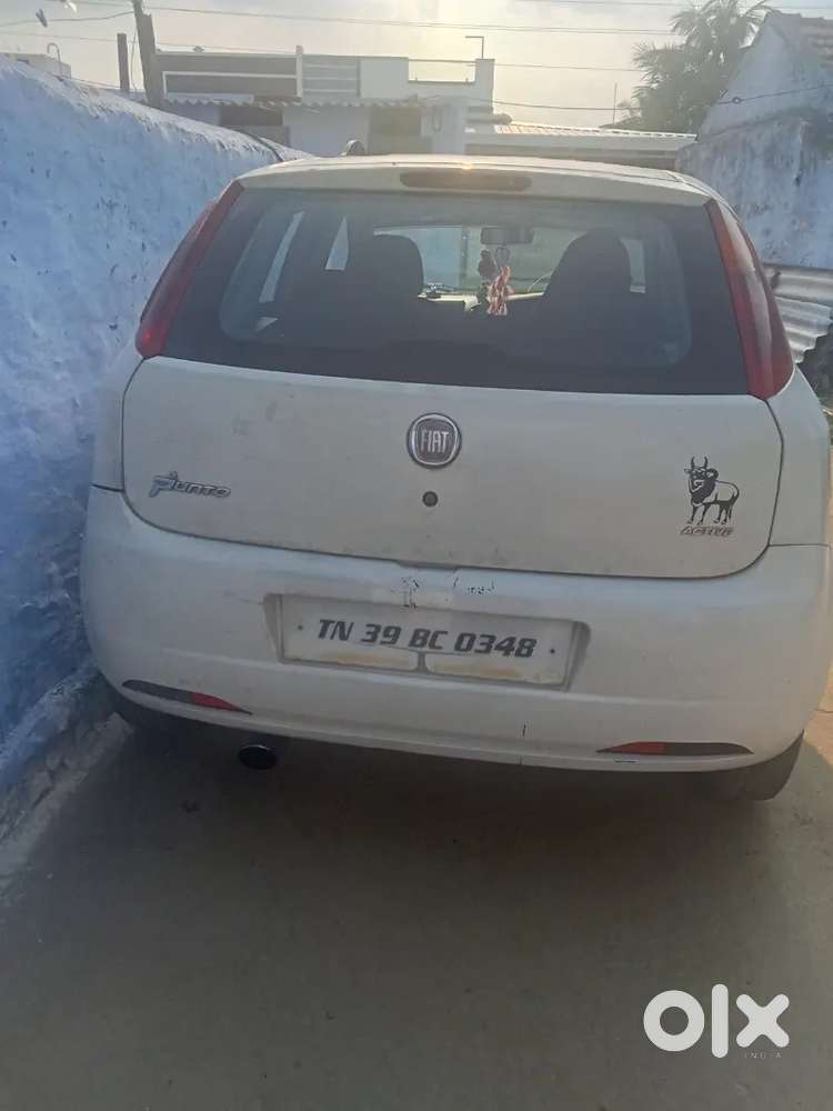 Fiat Punto 2012 Diesel 70000 Km Driven
