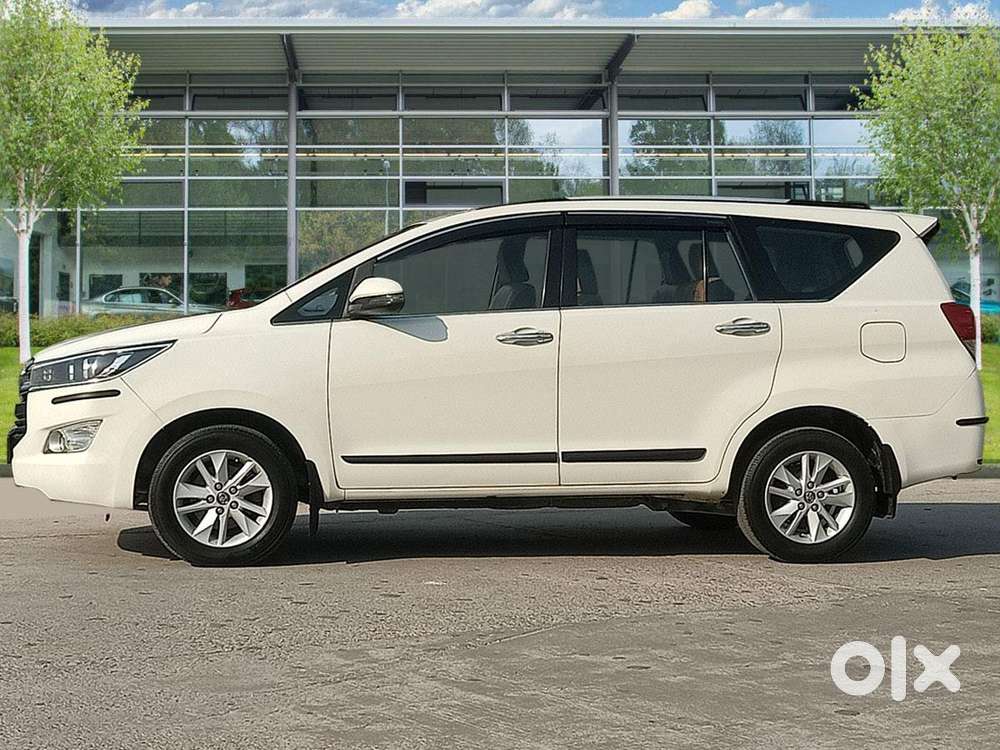 Toyota Innova Crysta 2.7 Vx Mt, 2018, Diesel