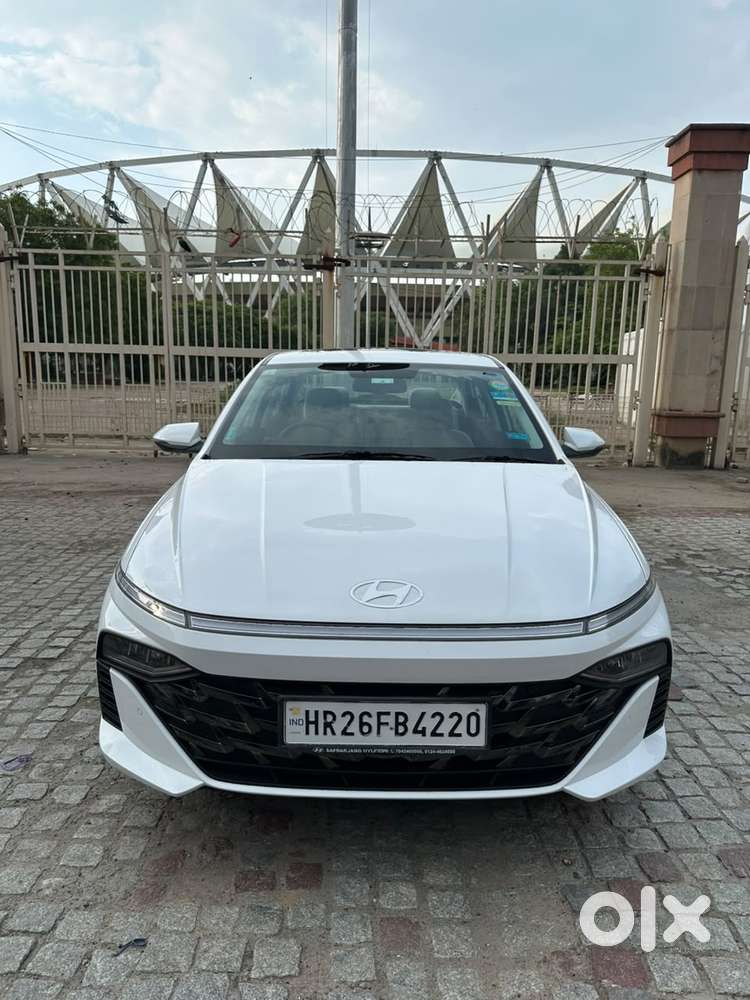 Hyundai Verna Sx 1.5 Petrol Ivt, 2023, Petrol