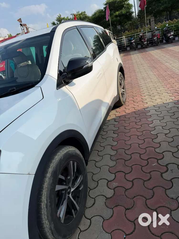Mahindra Xuv700 Petrol 2022