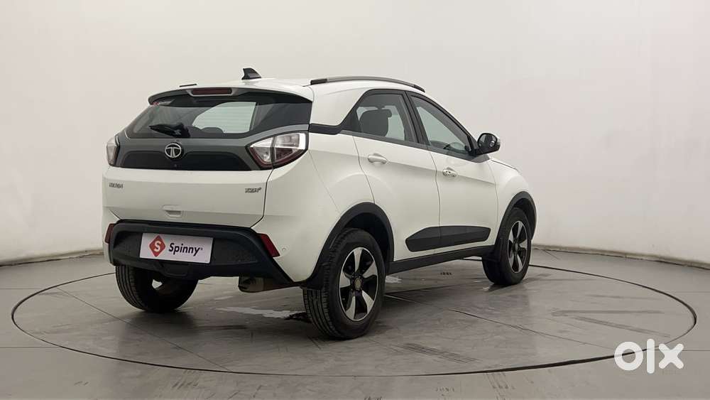 Tata Nexon Amt Xza Plus, 2018, Petrol