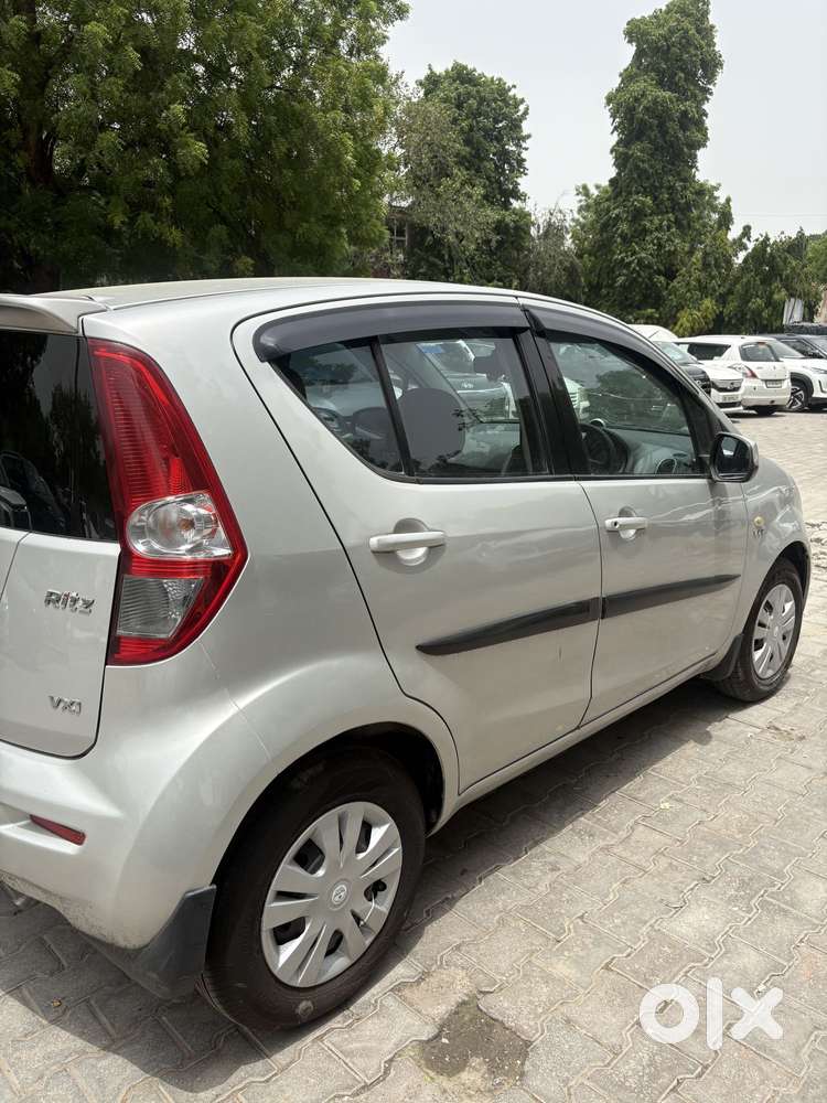 Maruti Suzuki Ritz Vxi, 2014, Petrol