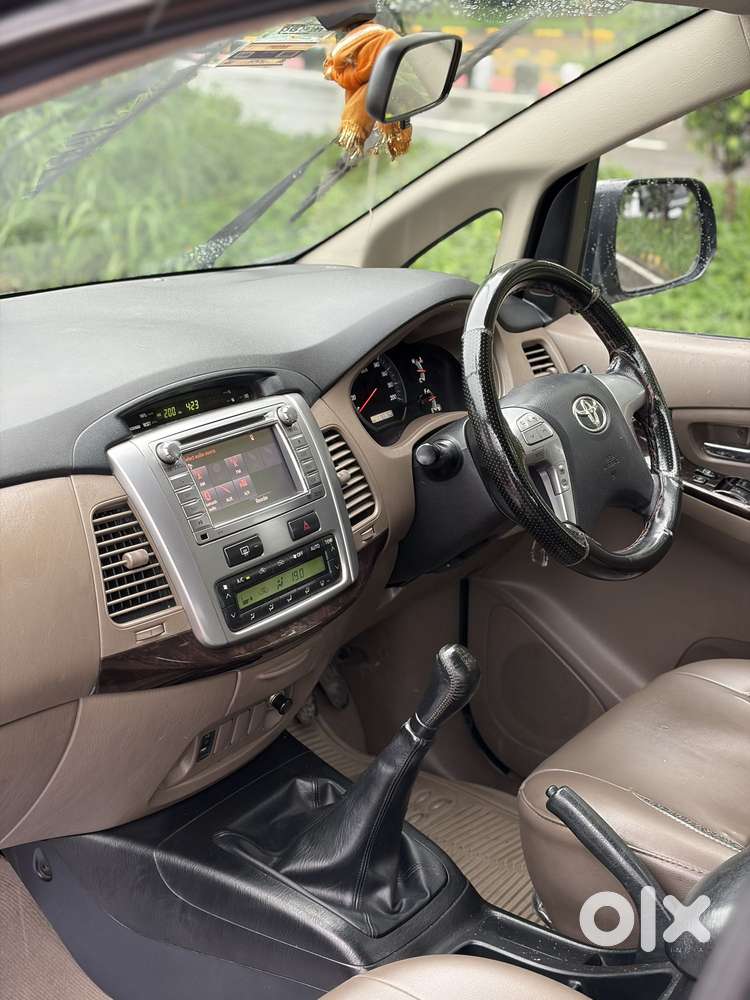 Toyota Innova 2.5 Vx 8 Str, 2015, Diesel