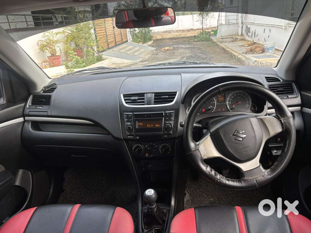 Maruti Suzuki Swift Vxi Optional, 2017, Petrol