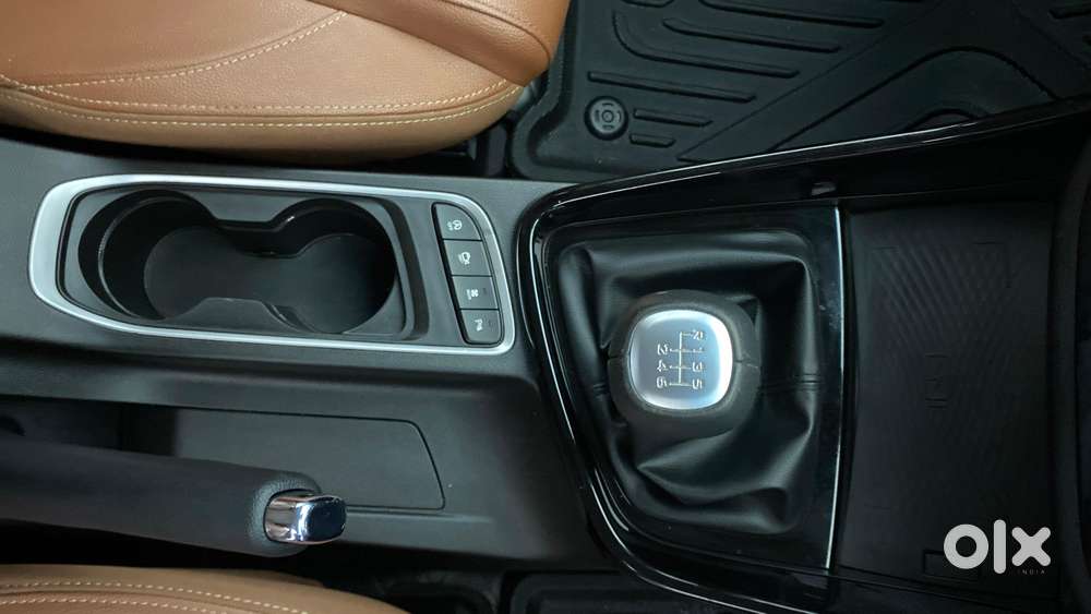 Mg Hector Plus 1.5 Hybrid Sharp Turbo 6 Str, 2021, Petrol