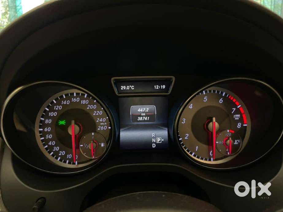 Mercedes-benz Gla Class [2014-2017] 2.0 200 Cgi Sport, 2015, Petrol