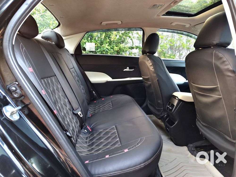 Hyundai Verna, 2023, Petrol