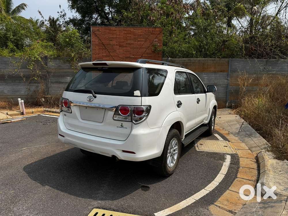 Toyota Fortuner Diesel 2013