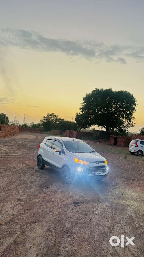 Ford Ecosport Petrol 2016 Model