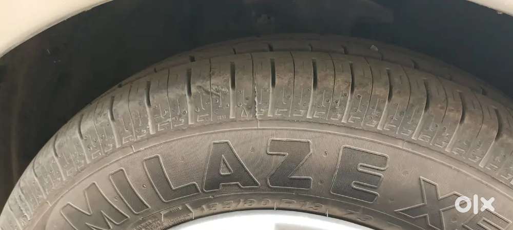 1).4tyrenewwithbill 2).androiddisplay
3).battrynew,  
4).2powerwindow