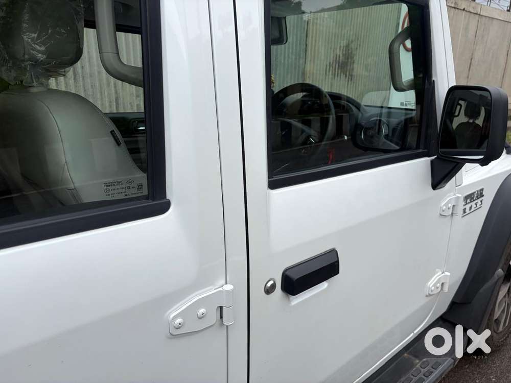 Mahindra Thar Roxx Ax7l Rwd Diesel At, 2025, Diesel