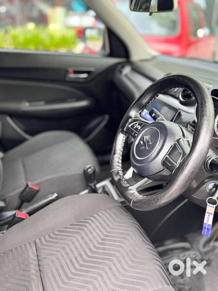 Maruti Suzuki Swift, 2023, Petrol