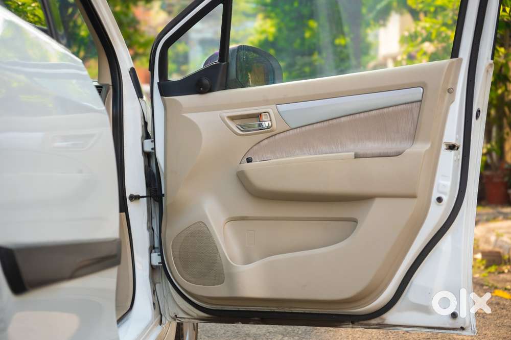 Maruti Suzuki Ertiga 2012-2015 Paseo Vxi, 2012, Petrol