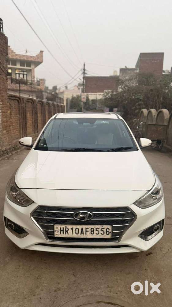 Verna Top Model Automatic And Sunroof