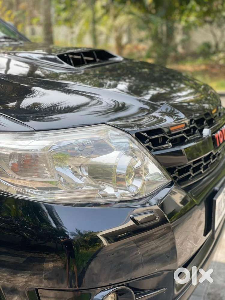 Toyota Fortuner 2010 Diesel Well Maintained