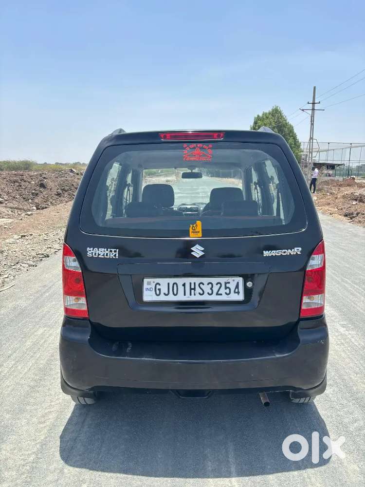 Female Doctor Car Tiptop Running Cng Entry On Rc Book
