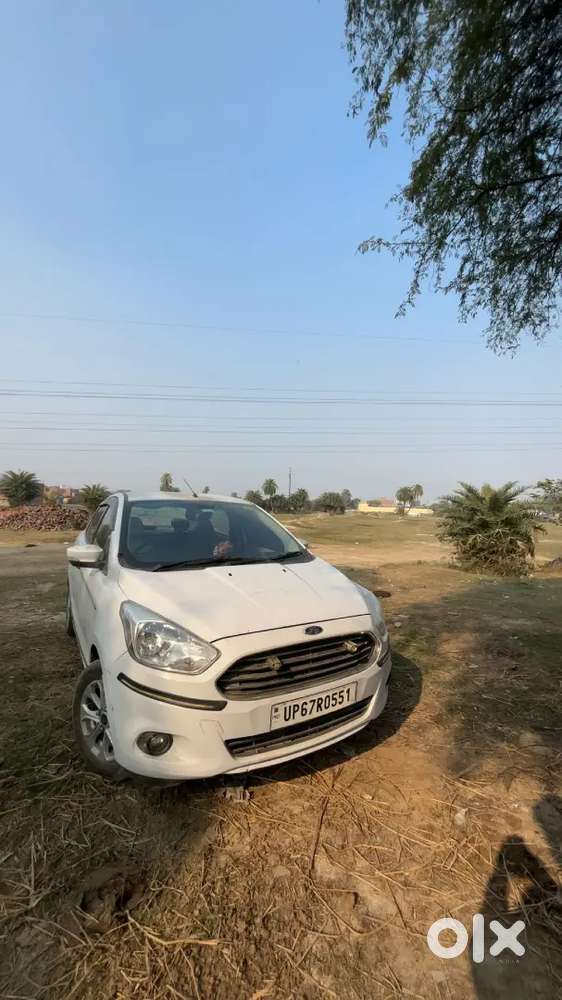 Selling Ford Figo Aspire Top Model