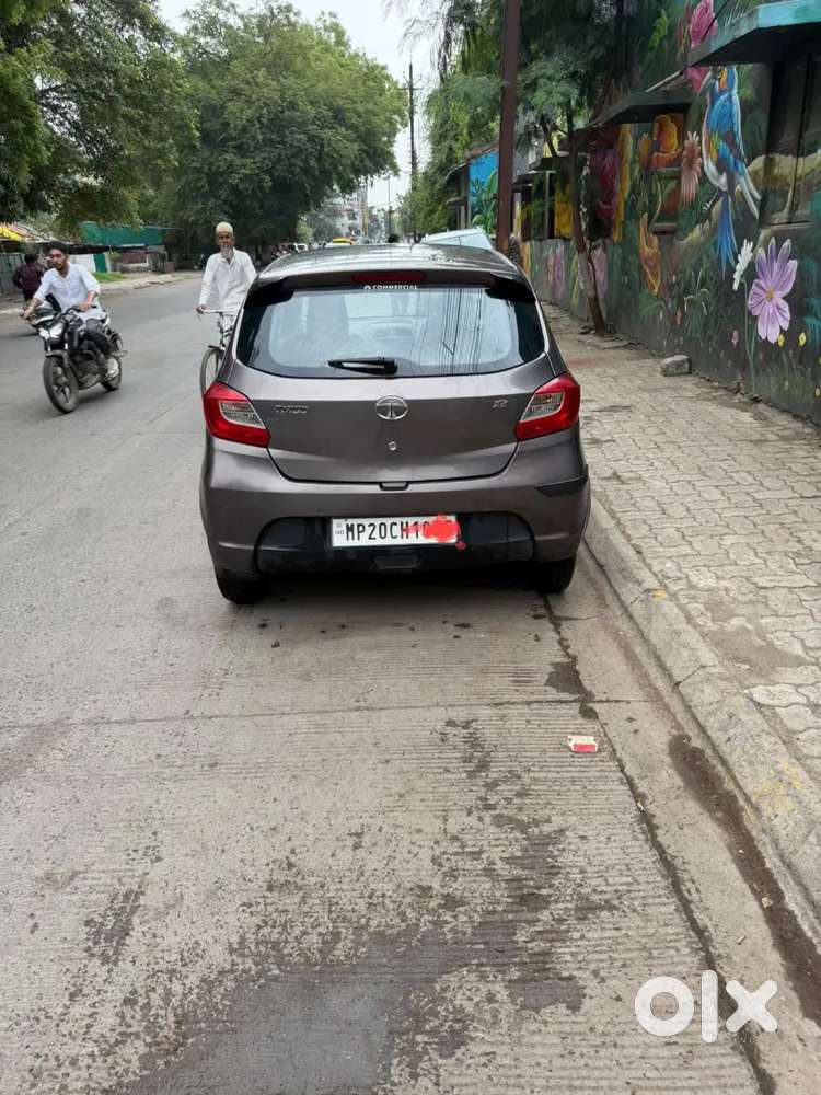 Tata Tiago 2018 Petrol Well Maintained  New Tyre