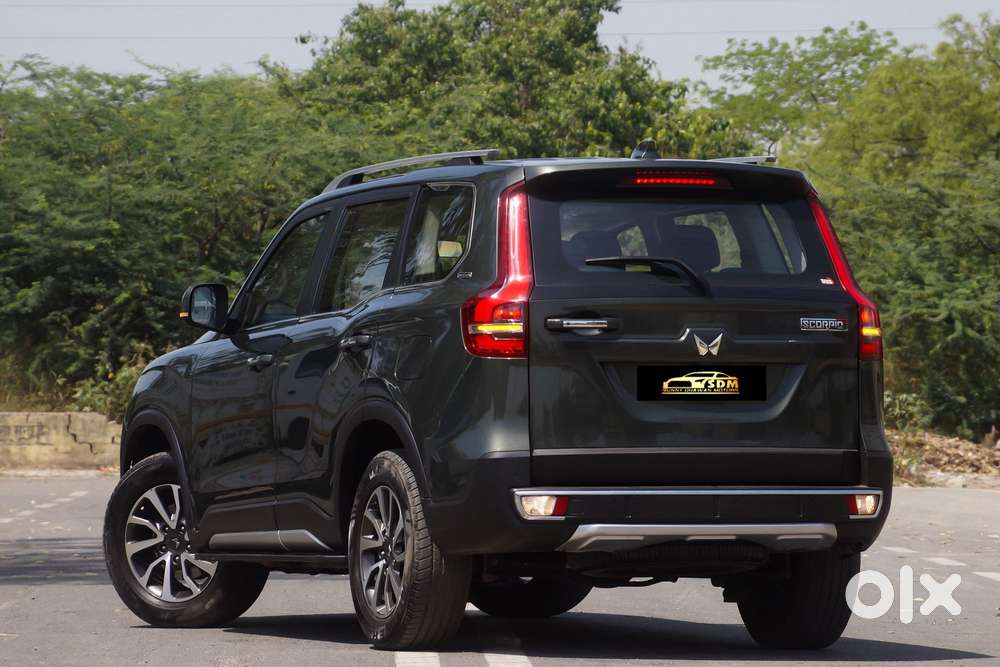 Mahindra Scorpio N Z8 Petrol At 7 Str, 2023, Petrol