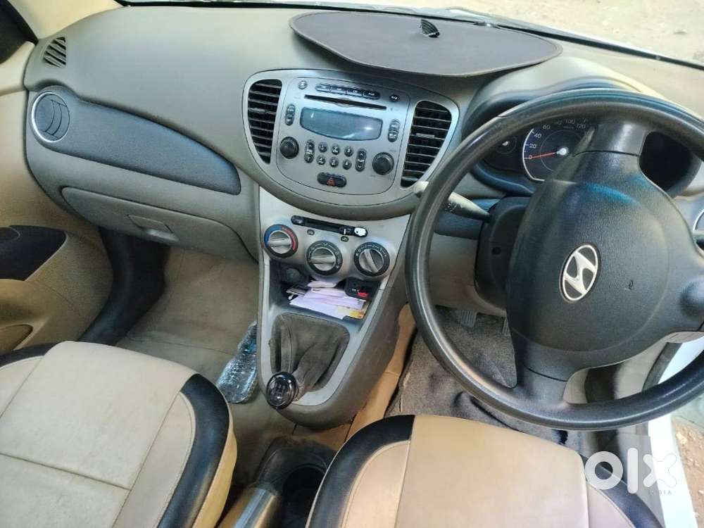 Hyundai I10 Sportz 2011