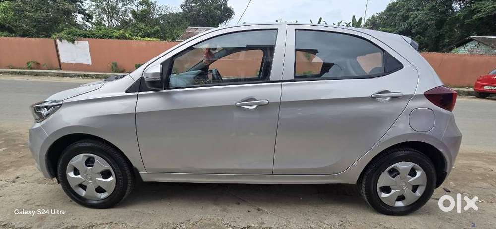 Tata Tiago 1.05 Revotorq Xt Option, 2021, Petrol