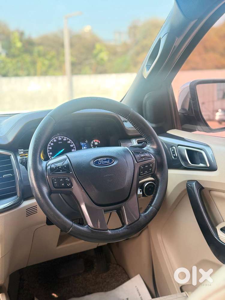 Ford Endeavour 3.2 Titanium At 4x4, 2017, Diesel