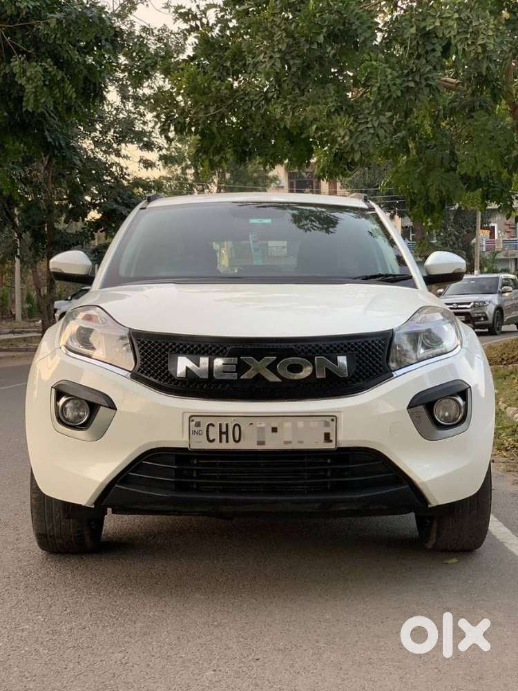 Tata Nexon 1.2 Revotron Xz Plus, 2019, Petrol