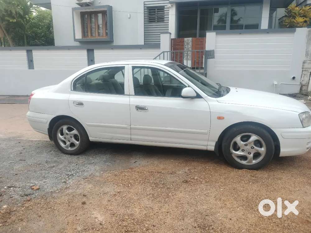 Hyundai Elantra 2004