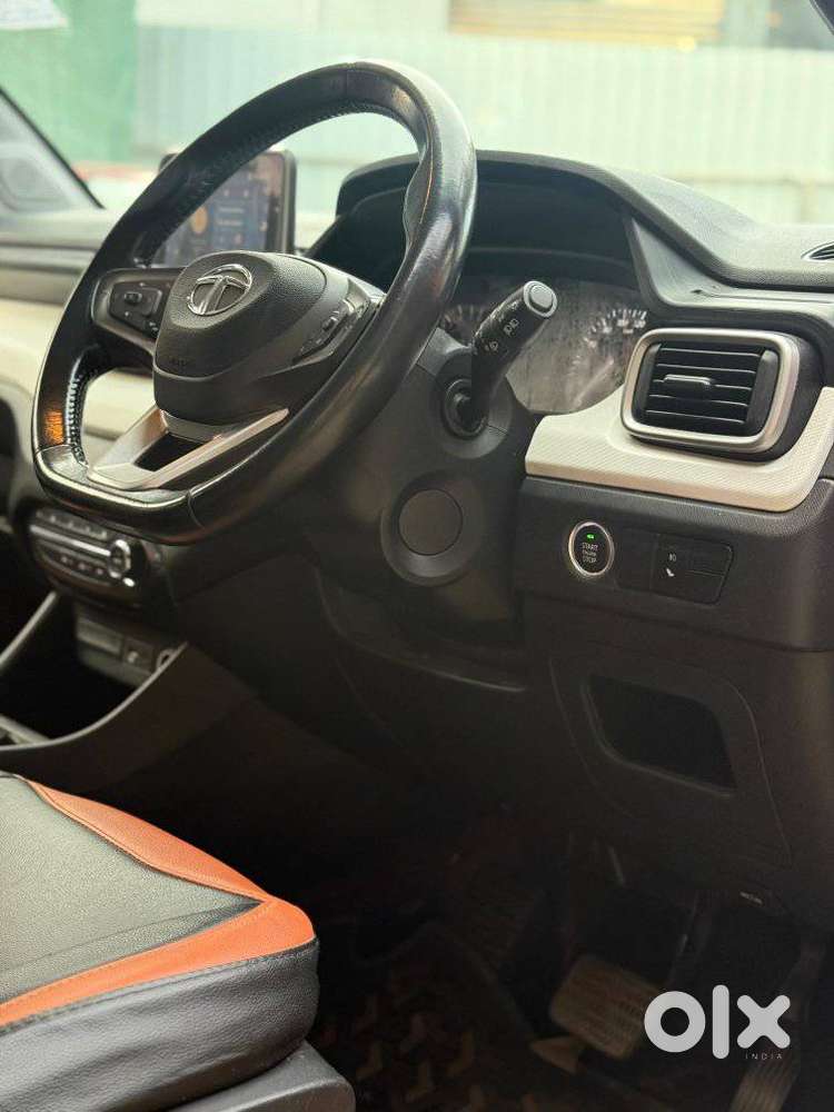 Tata Punch Creative Amt, 2022, Petrol