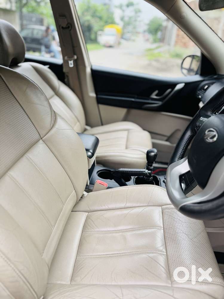 Mahindra Xuv500 2.2 W10, 2015, Diesel