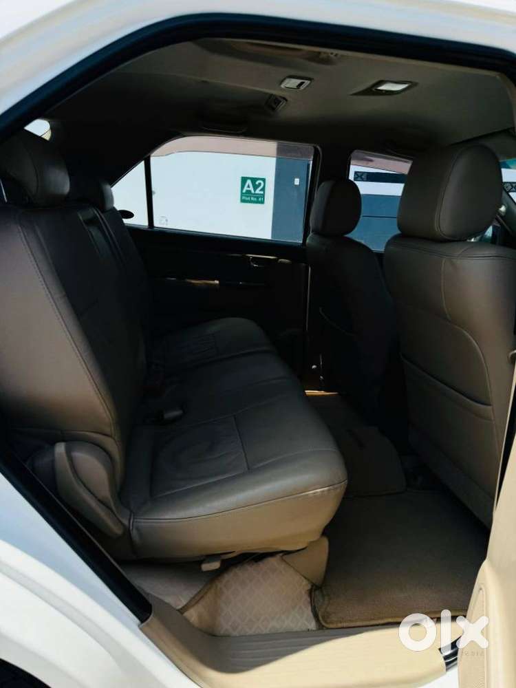 Toyota Fortuner 3.0 4x2 Mt, 2014, Diesel