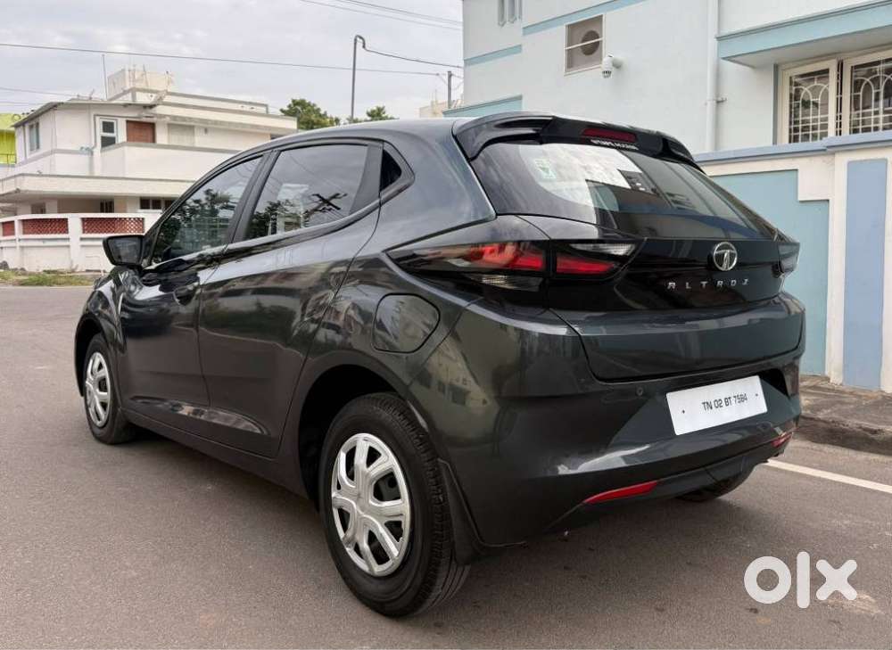 Tata Altroz Xe Petrol, 2020, Petrol