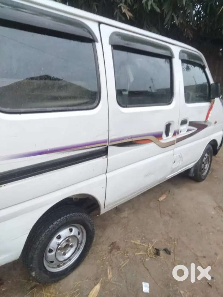 Maruti Suzuki Eeco 2011 Petrol 80000 Km Driven