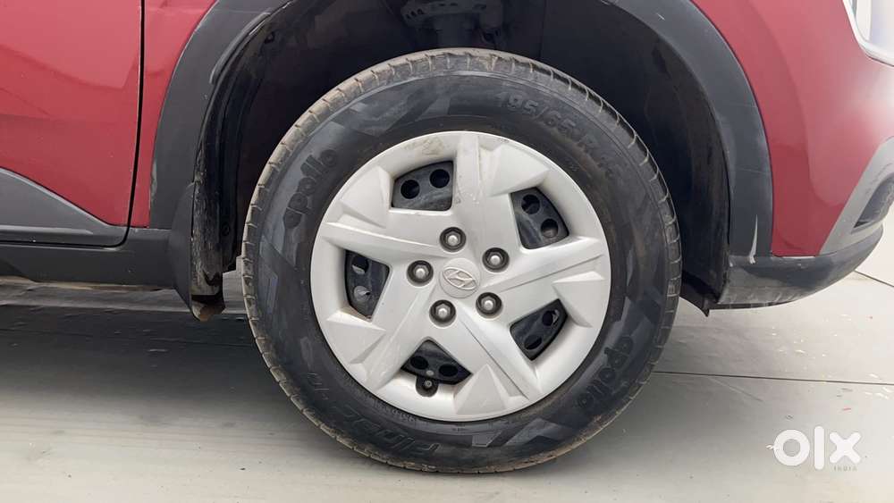 Hyundai Venue [2022-ongoing] 1.2 S, 2022, Petrol