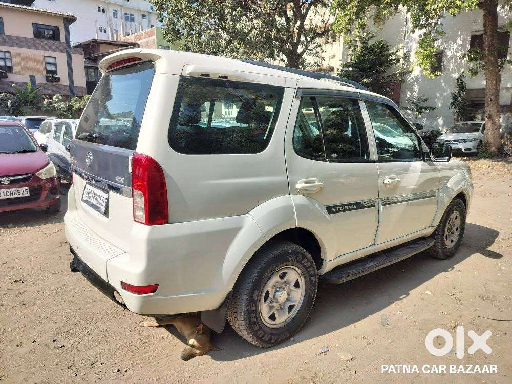 Tata Safari Storme [2015-2019] 2.2 Ex 4x2, 2017, Diesel