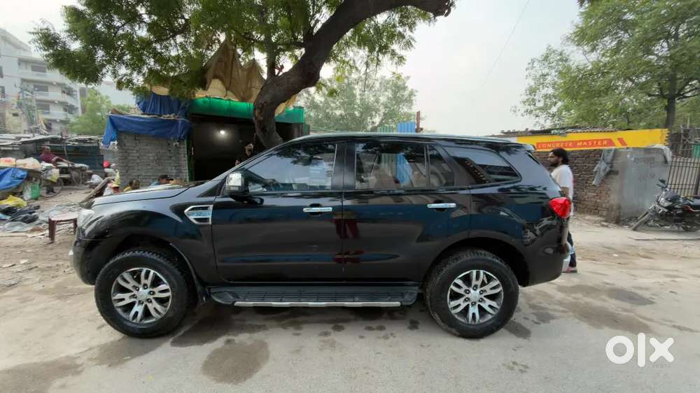 Ford Endeavour Titanium 2018