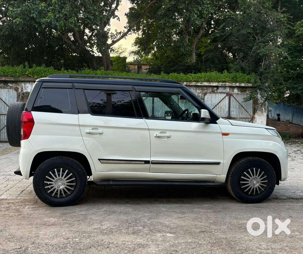 Mahindra Tuv 300 T6, 2015, Diesel