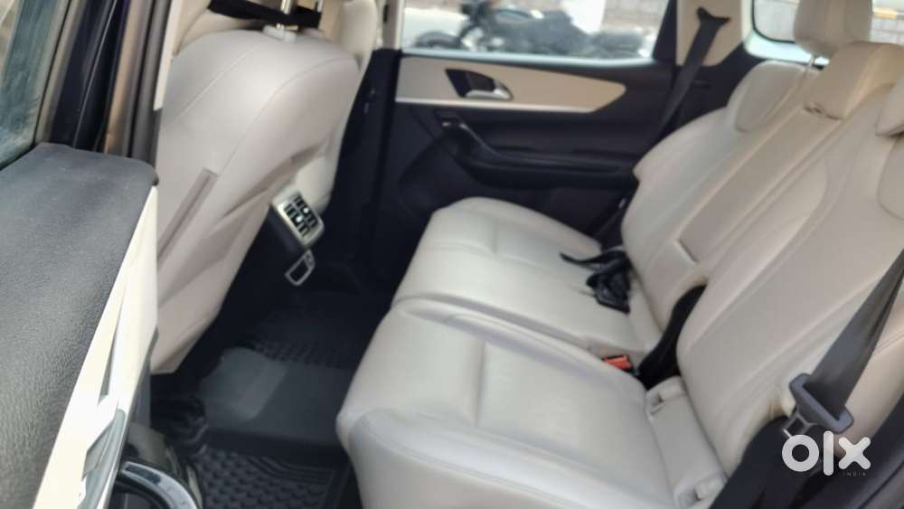 Mahindra Xuv700 2.2 Ax 7 Diesel Mt Str, 2024, Diesel