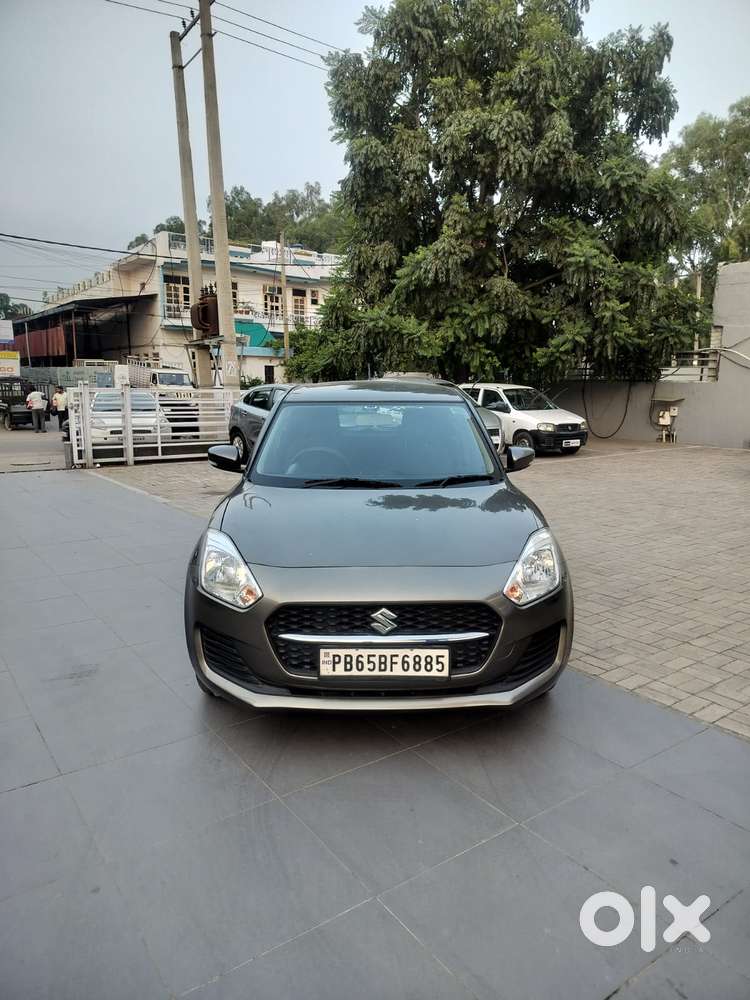 Maruti Suzuki Swift Vxi + Manual, 2023, Petrol