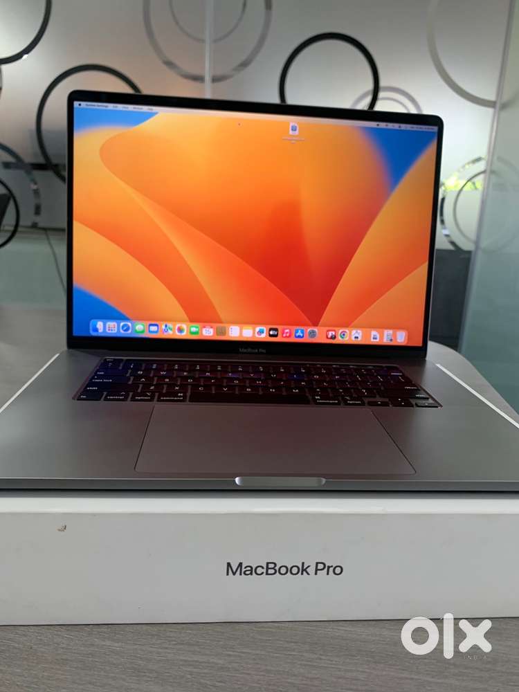 MacBook Pro 15インチ 16GB 1TB SSD 2015 カスタム