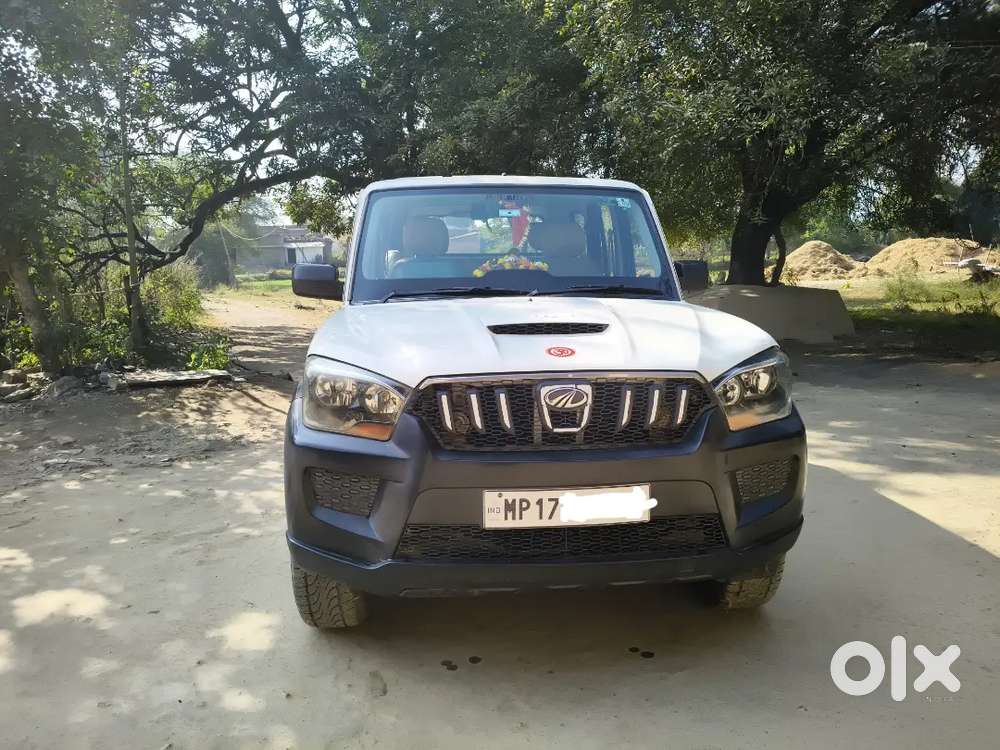 Mahindra Scorpio Classic 2016 Diesel Manual Car