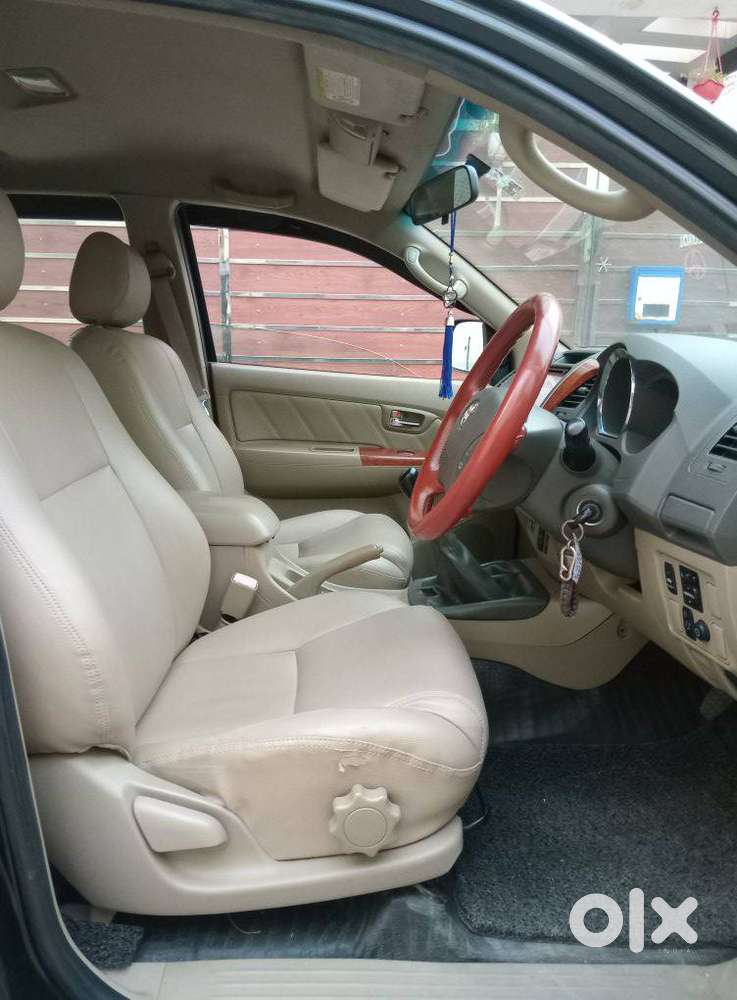 Toyota Fortuner 3.0 4x4 Manual, 2009, Diesel