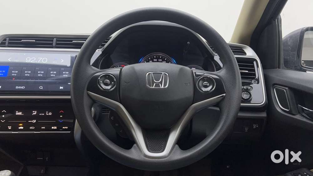 Honda City I-vtec V, 2018, Petrol