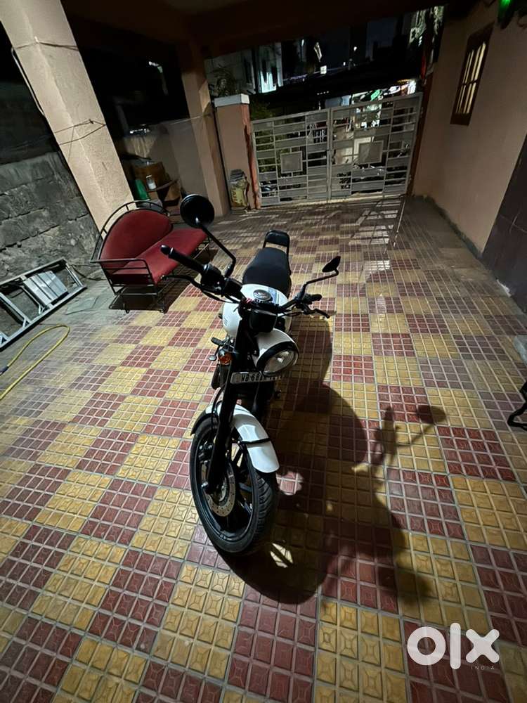 Jawa 42 2021 motorcycle