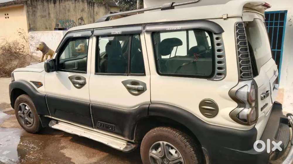 Mahindra Scorpio 2017 Diesel 130000 Km Driven